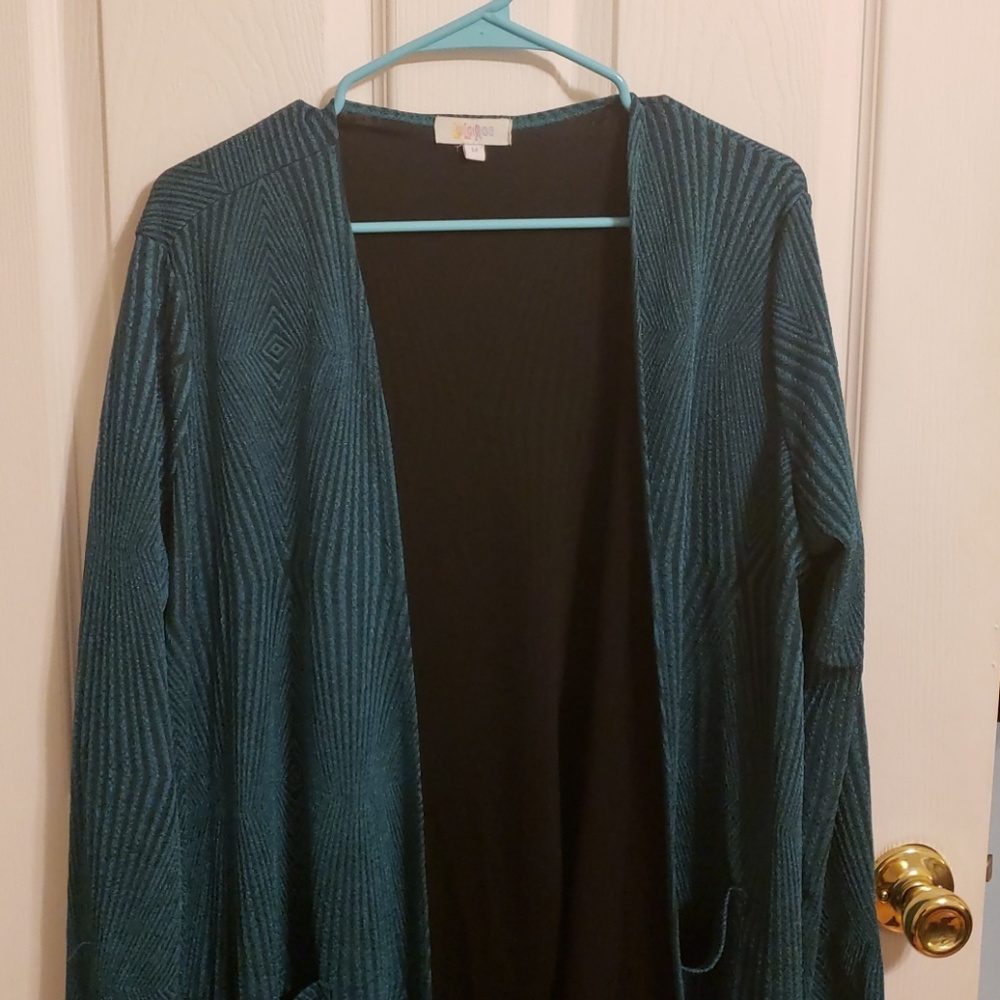Green. Sarah Lularoe.. size M .. some pilling